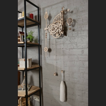 Aero Clock. Zegar ścienny z wahadłem - UGEARS